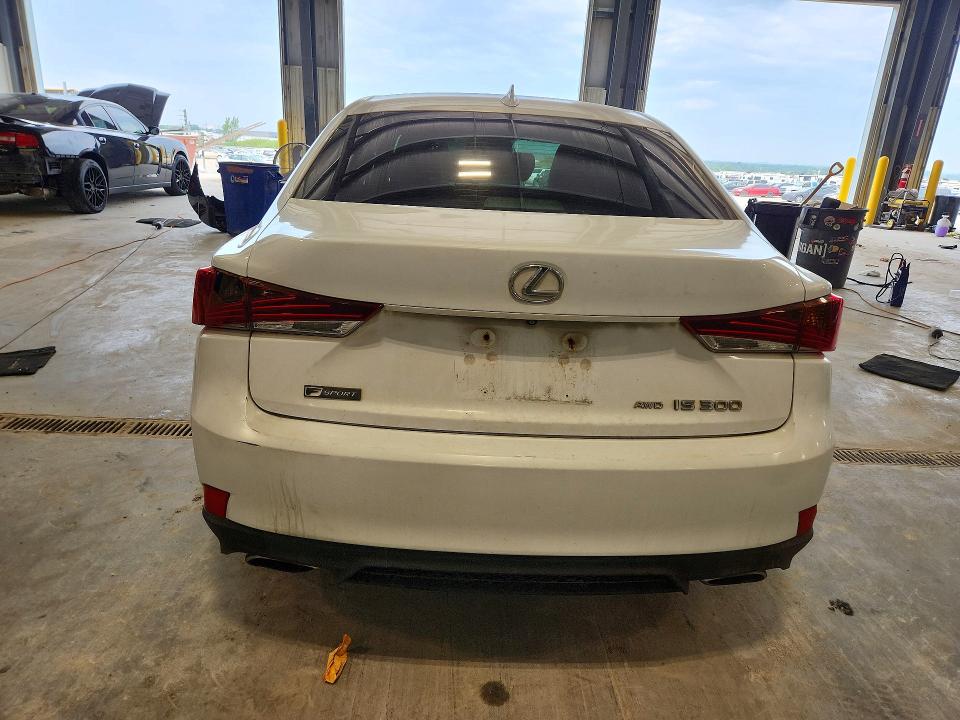 Photo 6 from auction – 2017 LEXUS IS with VIN JTHCM1D21H5023285