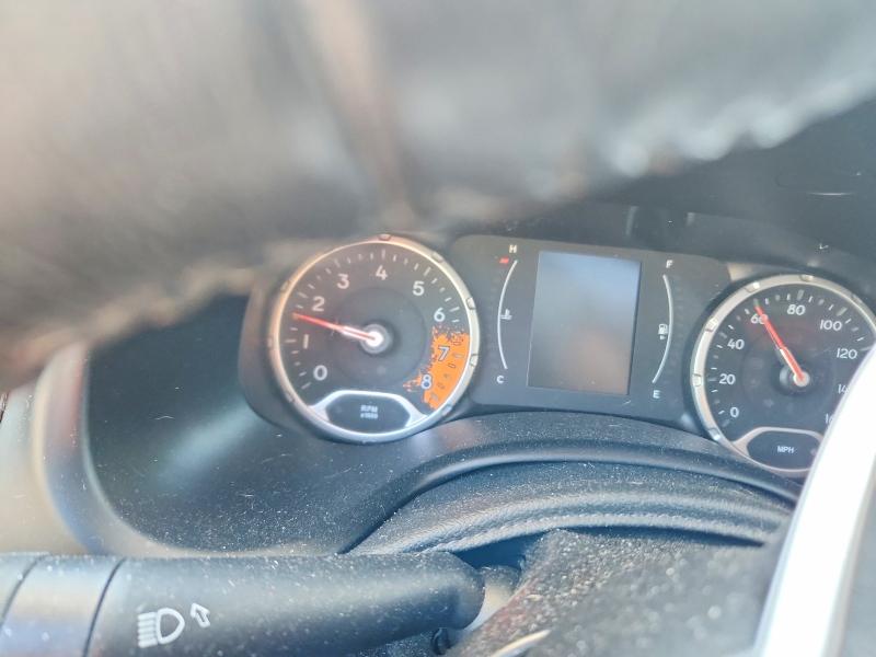 Photo 9 from auction – 2017 JEEP RENEGADE with VIN ZACCJBBB3HPG11165