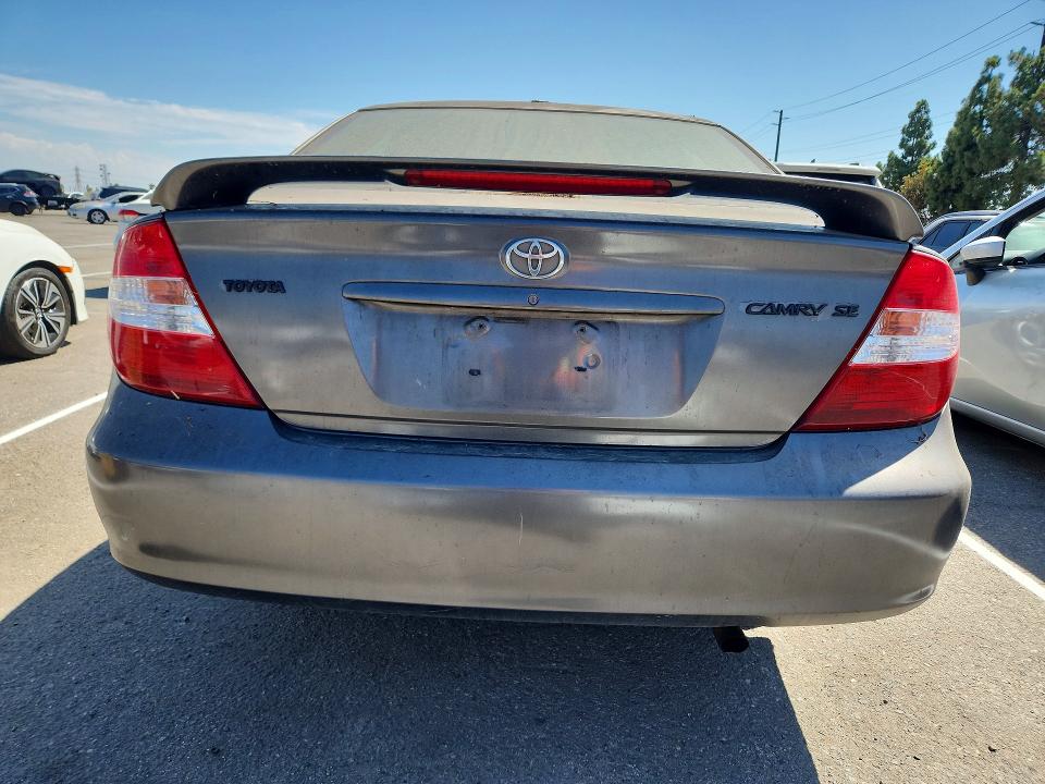 Photo 6 from auction – 2003 TOYOTA CAMRY with VIN 4T1BE32K43U730318