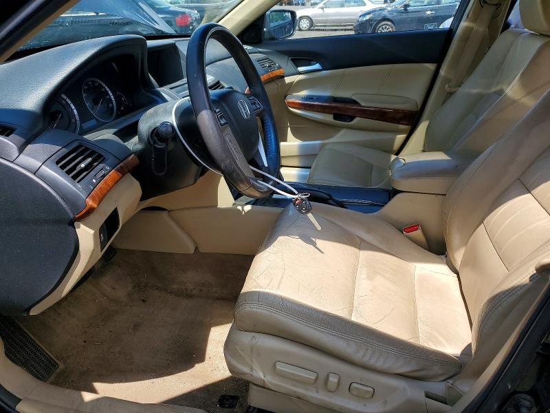 Photo 7 from auction – 2012 HONDA ACCORD with VIN 1HGCP2F81CA109570