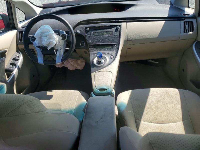 Photo 8 from auction – 2011 TOYOTA PRIUS with VIN JTDKN3DUXB0261633
