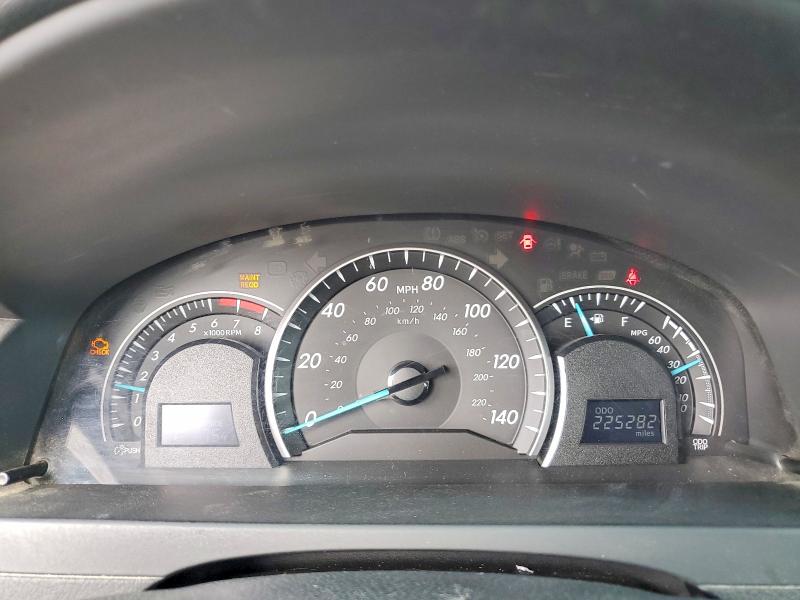 Photo 9 from auction – 2012 TOYOTA CAMRY with VIN 4T4BF1FK0CR208075