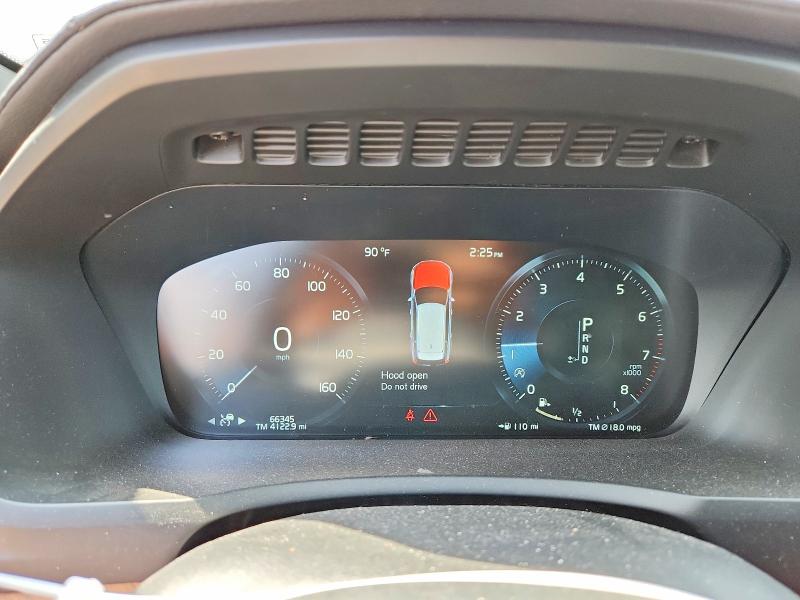 Photo 9 from auction – 2018 VOLVO XC90 with VIN YV4A22PL3J1200504