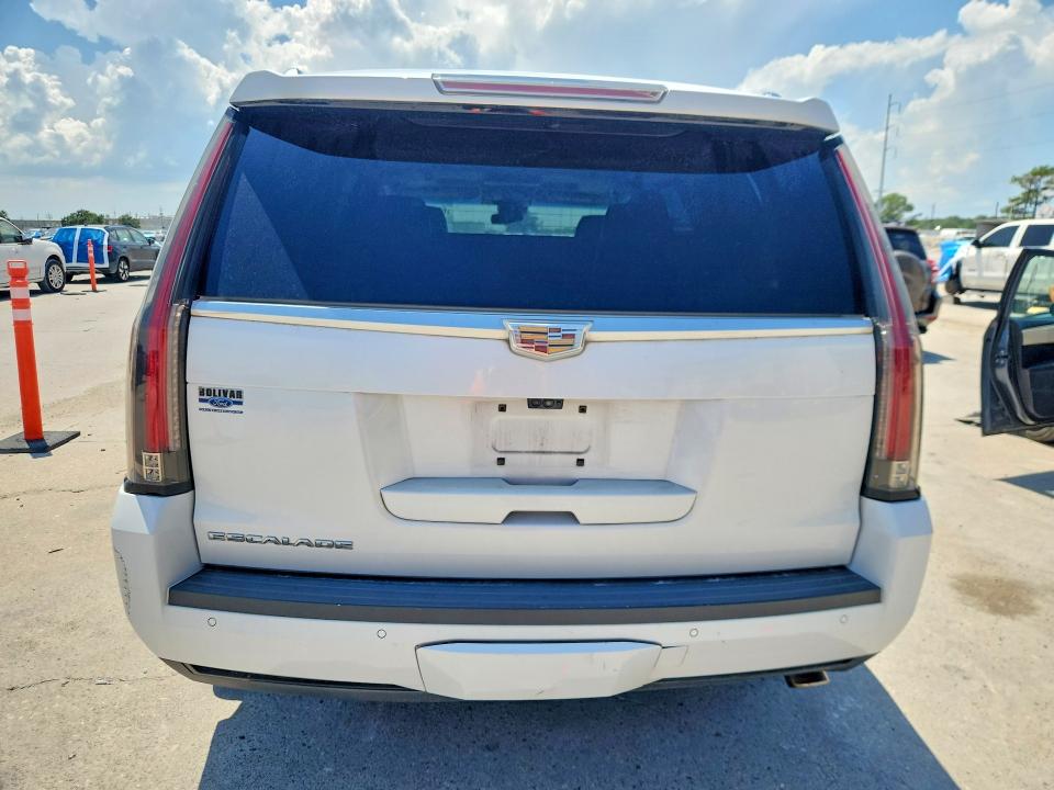 Photo 6 from auction – 2017 CADILLAC ESCALADE with VIN 1GYS4BKJ8HR123450