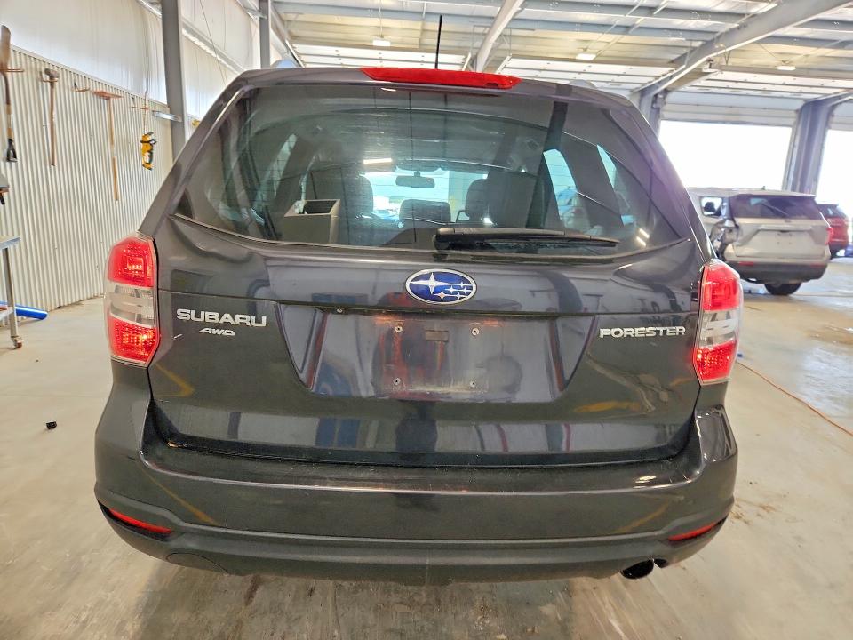 Photo 6 from auction – 2015 SUBARU FORESTER with VIN JF2SJADC6FH552324