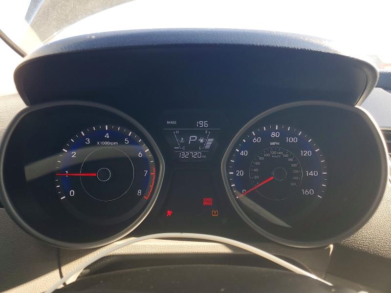 Photo 9 from auction – 2016 HYUNDAI ELANTRA with VIN KMHDH4AE7GU588599
