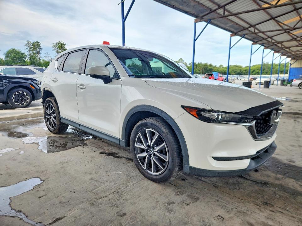 Photo 4 from auction – 2018 MAZDA CX-5 with VIN JM3KFACM1J1402057