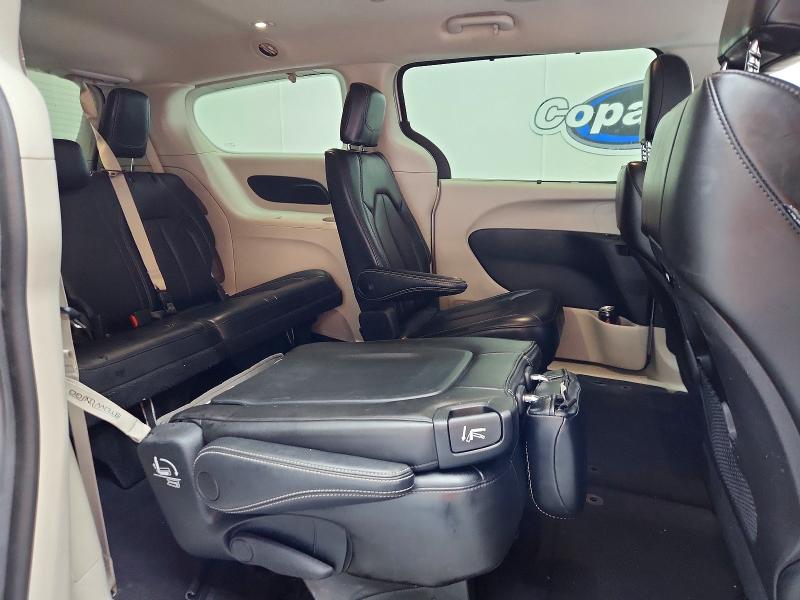 Photo 11 from auction – 2023 CHRYSLER PACIFICA with VIN 2C4RC1BG0PR567002