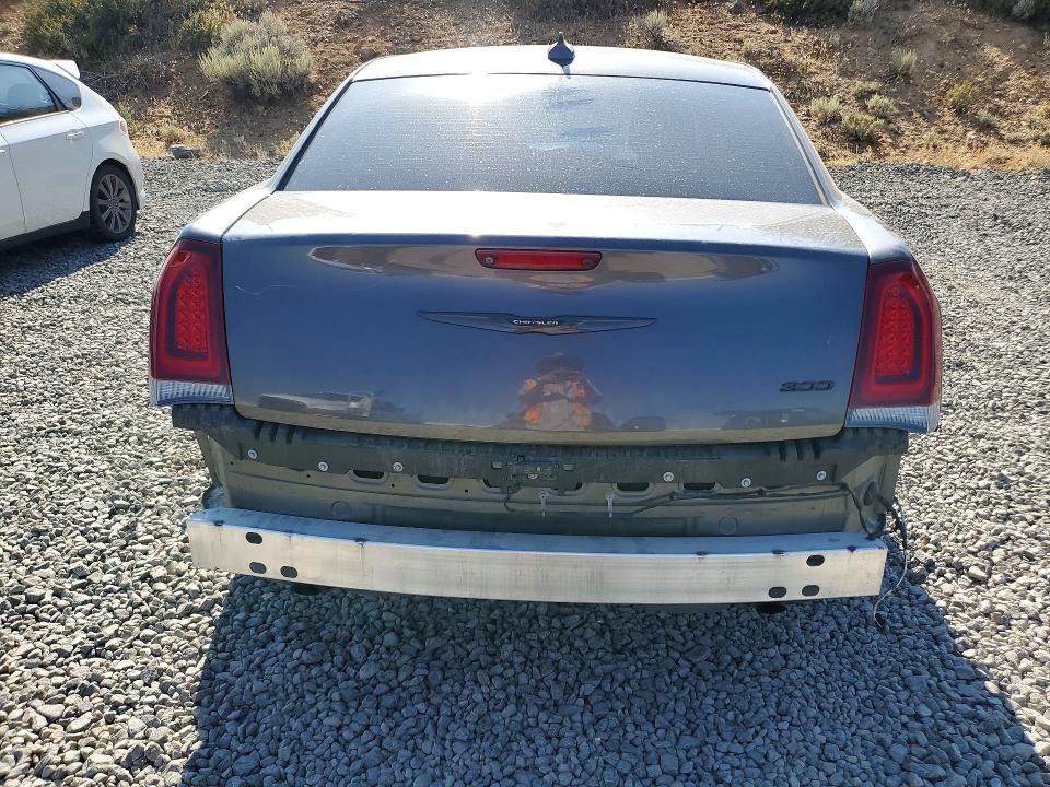 Photo 6 from auction – 2021 CHRYSLER 300 with VIN 2C3CCAAG0MH566977