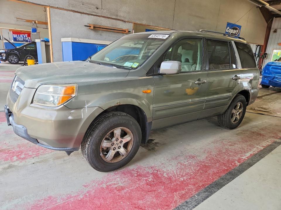 HONDA PILOT 2008 with VIN 5FNYF18428B028054 - Photo from auction