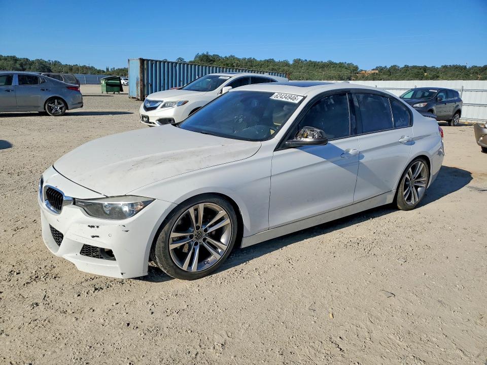 BMW 330 2018 with VIN WBA8B9G56JNU99441 - Photo from auction