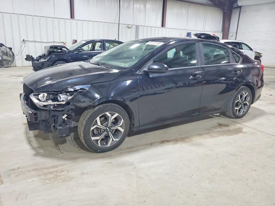 KIA FORTE 2020 with VIN 3KPF24AD5LE179791 - Photo from auction