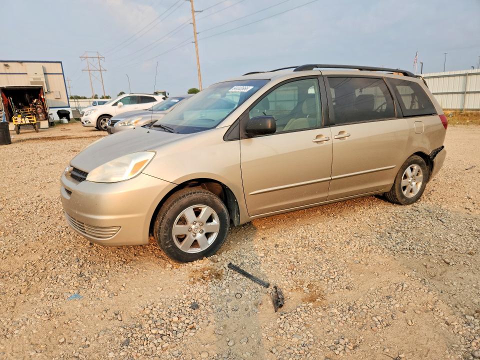 TOYOTA SIENNA 2005 with VIN 5TDZA23C25S258899 - Photo from auction