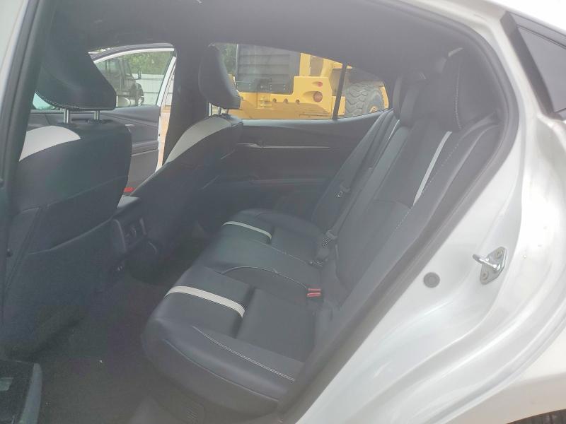 Photo 10 from auction – 2026 TOYOTA CAMRY with VIN 4T1DAACK0TU248534