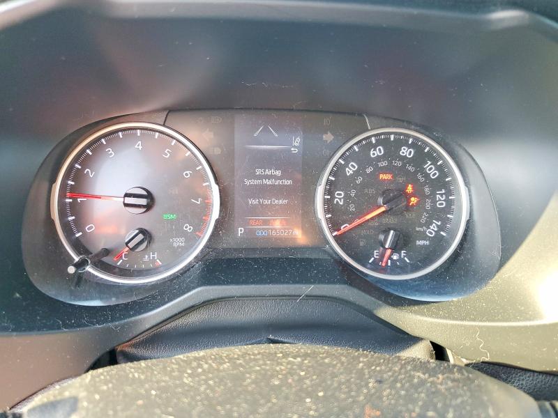 Photo 9 from auction – 2019 TOYOTA RAV4 with VIN JTMA1RFV1KD512936