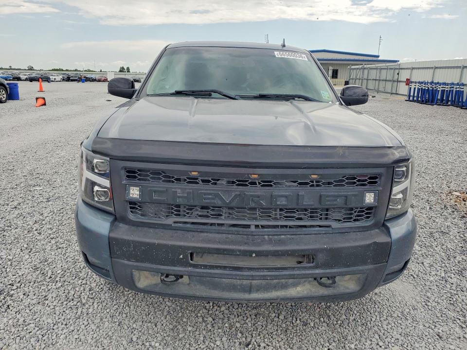Снимка 5 от търг – 2011 CHEVROLET SILVERADO с VIN 3GCPCSE05BG264422