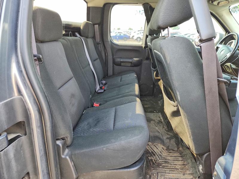 Photo 10 from auction – 2011 CHEVROLET SILVERADO with VIN 1GCRKSE33BZ437134