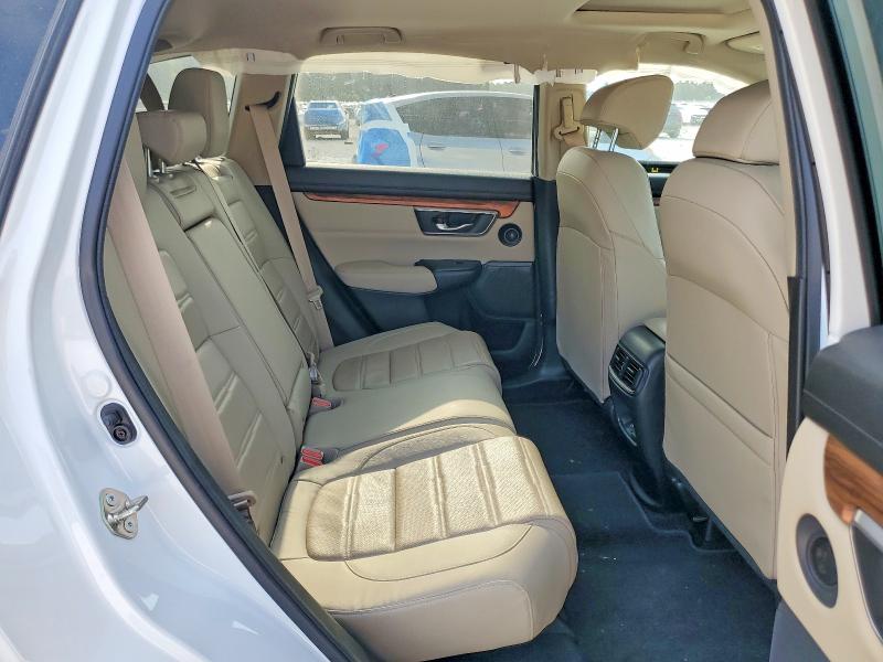 Photo 11 from auction – 2019 HONDA CR-V with VIN 7FARW1H86KE039626