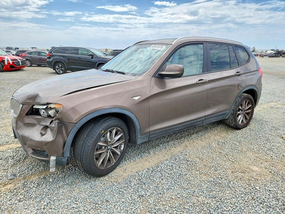 BMW X3 2013 с VIN 5UXWX9C54D0D03808 - Фото с аукциона
