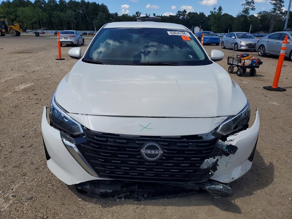 Снимка 5 от търг – 2024 NISSAN SENTRA с VIN 3N1AB8CV8RY368887