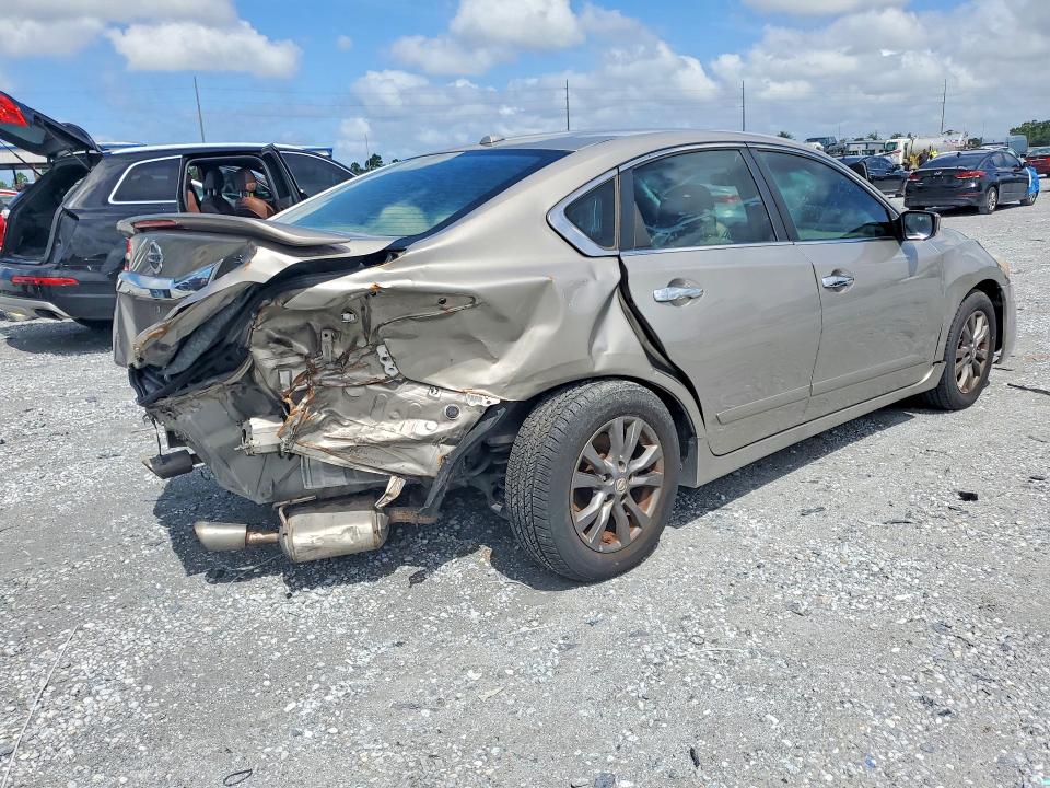 Photo 3 from auction – 2015 NISSAN ALTIMA with VIN 1N4AL3AP8FC583231