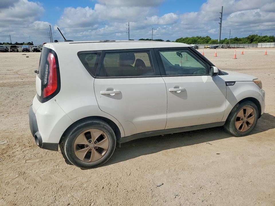 Photo 3 from auction – 2015 KIA SOUL with VIN KNDJN2A29F7194688