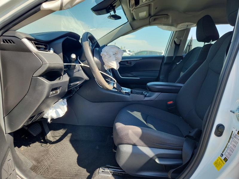 Photo 7 from auction – 2023 TOYOTA RAV4 with VIN 2T3K1RFV3PW297669