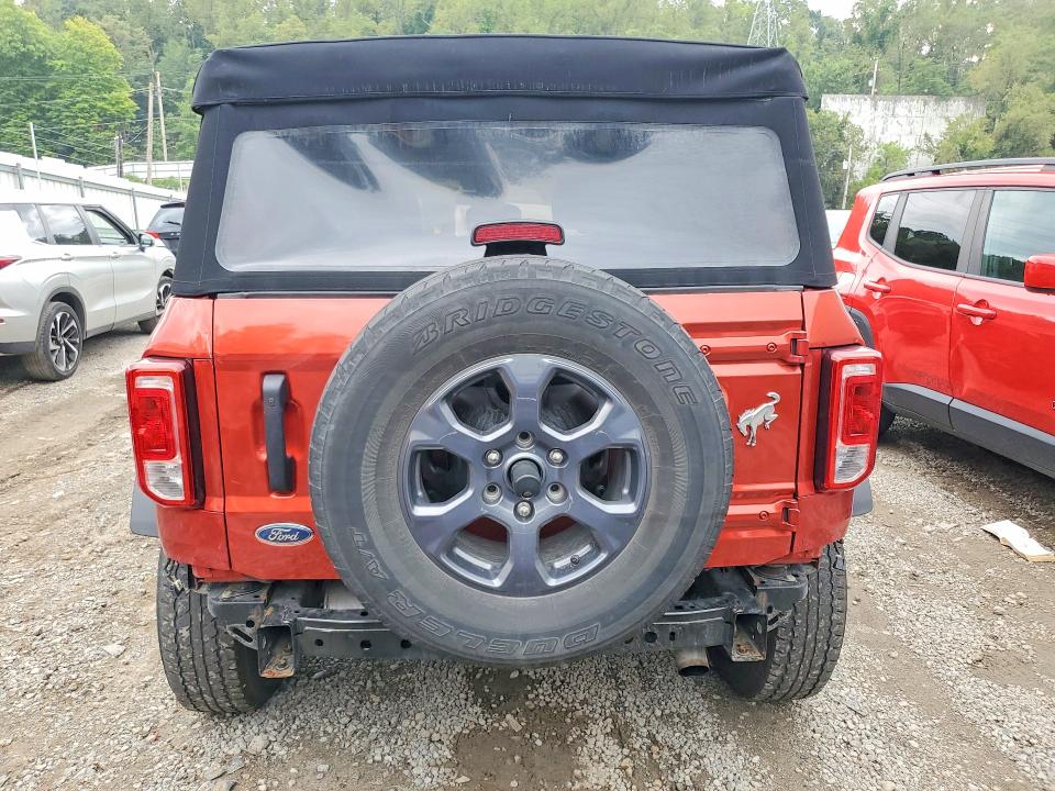Photo 6 from auction – 2022 FORD BRONCO with VIN 1FMDE5BH2NLB23562