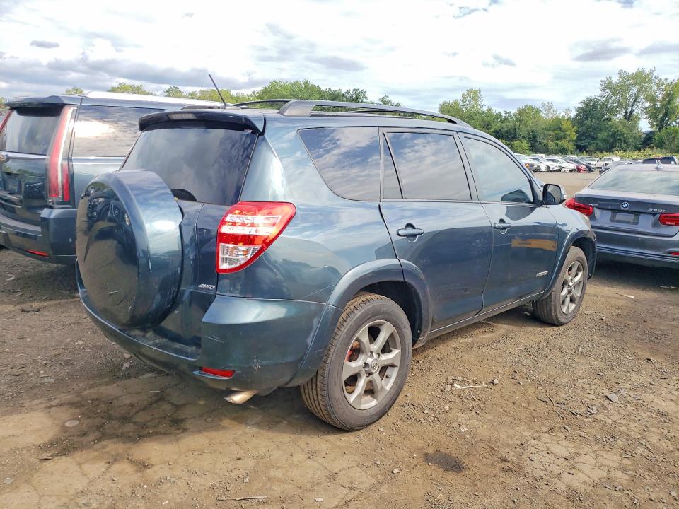 Photo 3 from auction – 2011 TOYOTA RAV4 with VIN 2T3DF4DV1BW097169