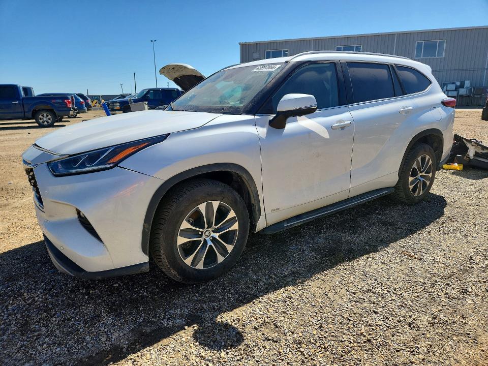 TOYOTA HIGHLANDER HYBRID 2023 with VIN 5TDKBRCH2PS575720 - Photo from auction