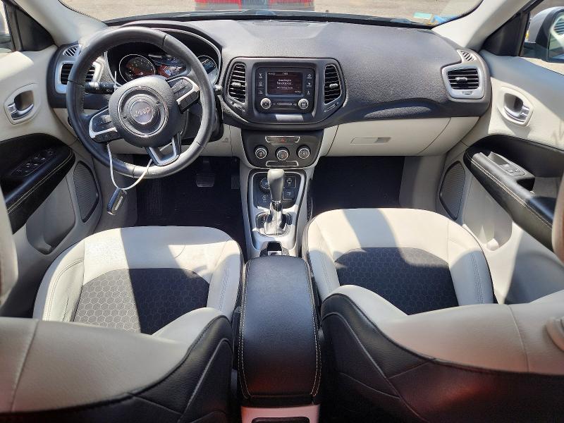Photo 8 from auction – 2018 JEEP COMPASS with VIN 3C4NJDBBXJT161260