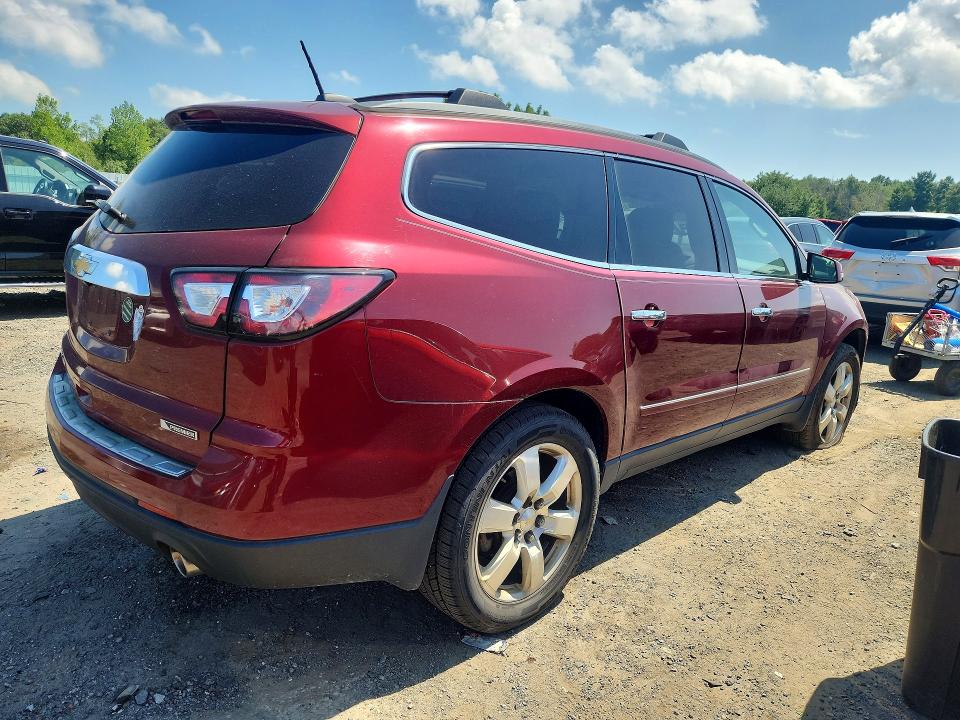 Photo 3 from auction – 2017 CHEVROLET TRAVERSE with VIN 1GNKVJKD7HJ182485