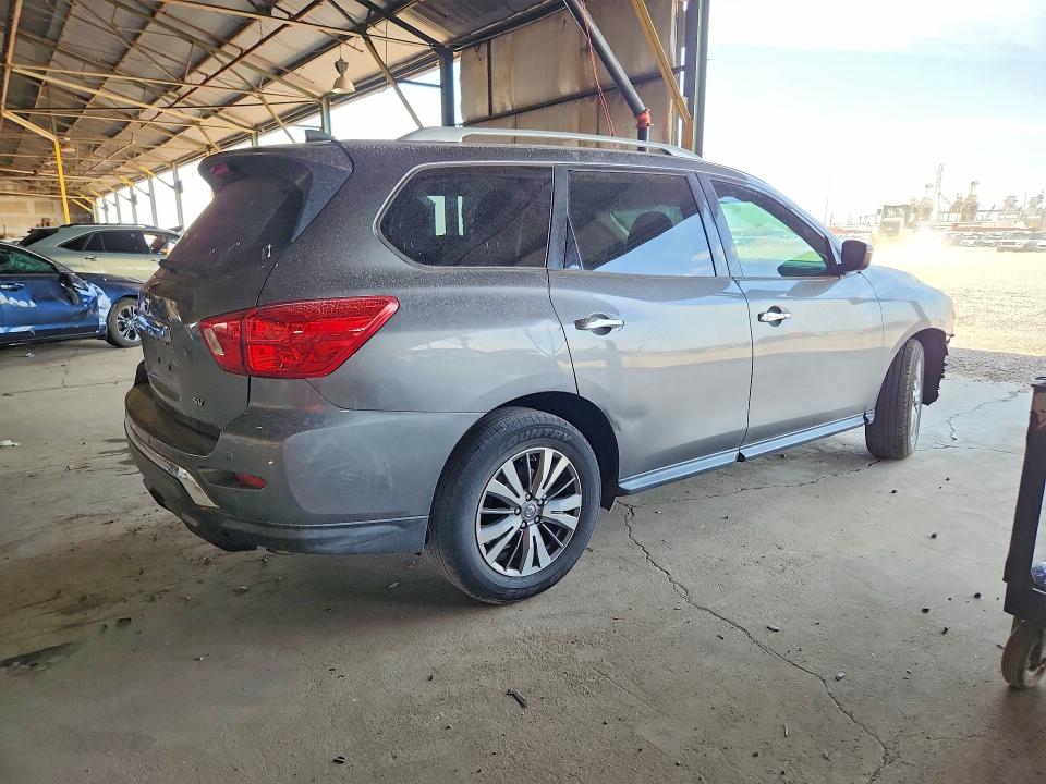 Photo 3 from auction – 2019 NISSAN PATHFINDER with VIN 5N1DR2MN1KC635282