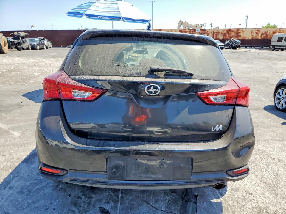 Photo 6 from auction – 2016 SCION IM with VIN JTNKARJE3GJ501355