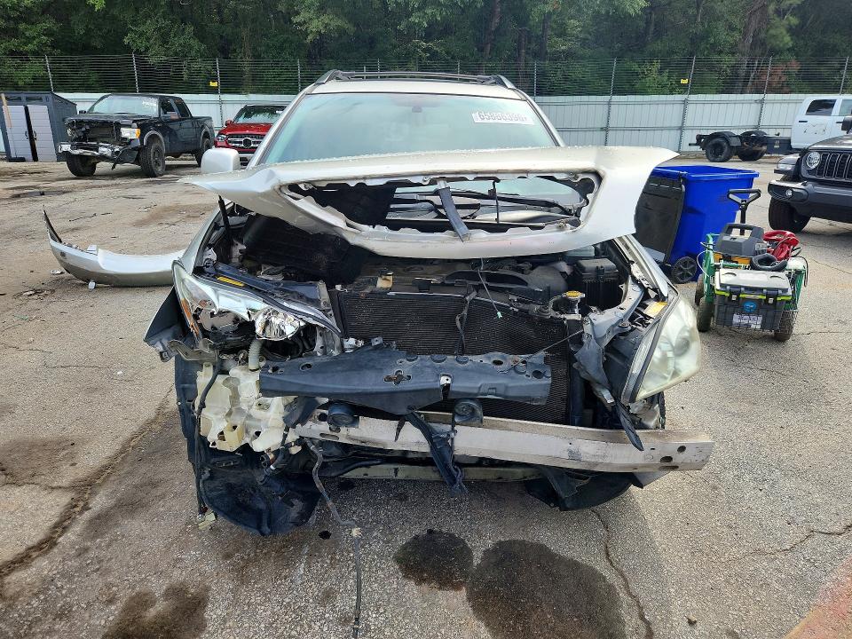 Photo 5 from auction – 2004 LEXUS RX with VIN 2T2HA31U84C010219