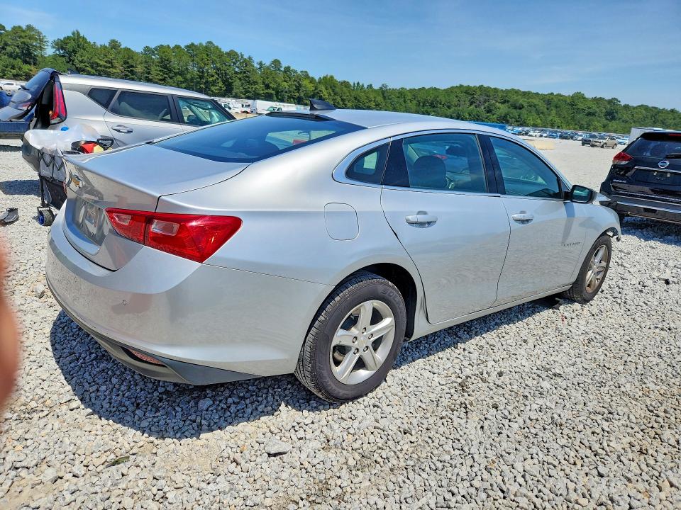 Photo 3 from auction – 2022 CHEVROLET MALIBU with VIN 1G1ZB5ST5NF167327