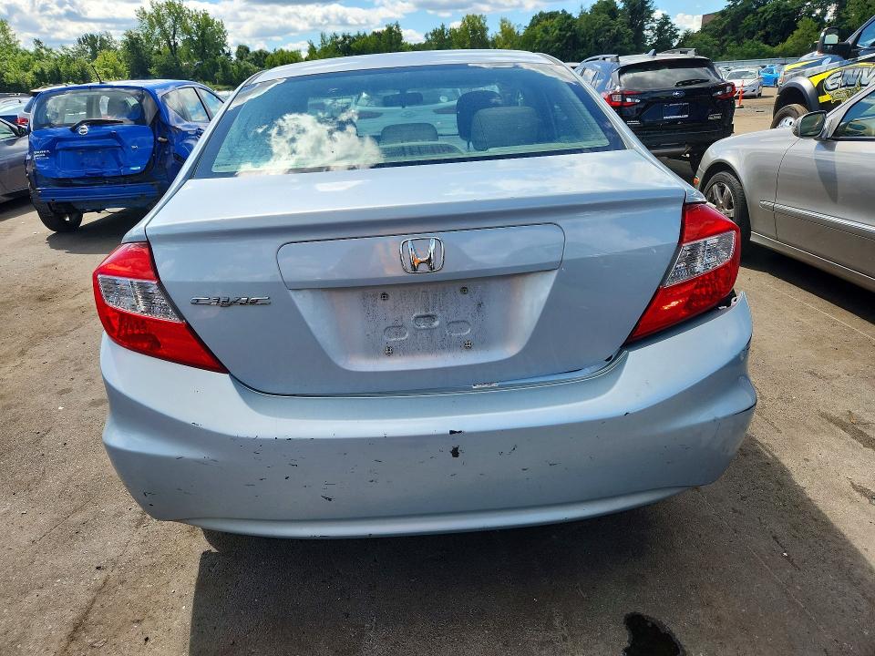 Photo 6 from auction – 2012 HONDA CIVIC with VIN 19XFB2F83CE301600
