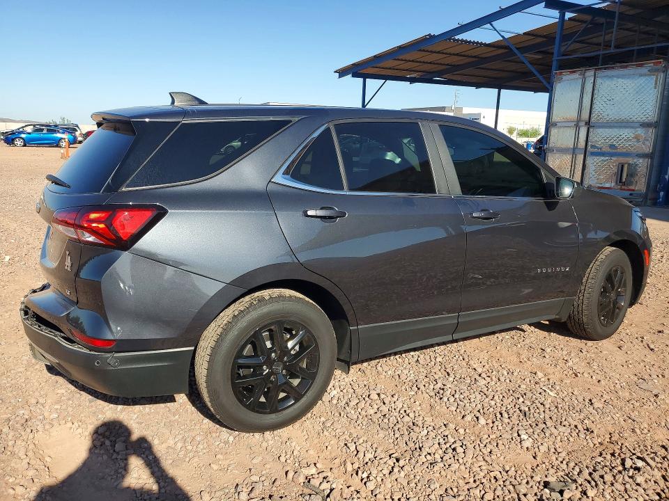 Photo 3 from auction – 2023 CHEVROLET EQUINOX with VIN 3GNAXJEGXPS168136