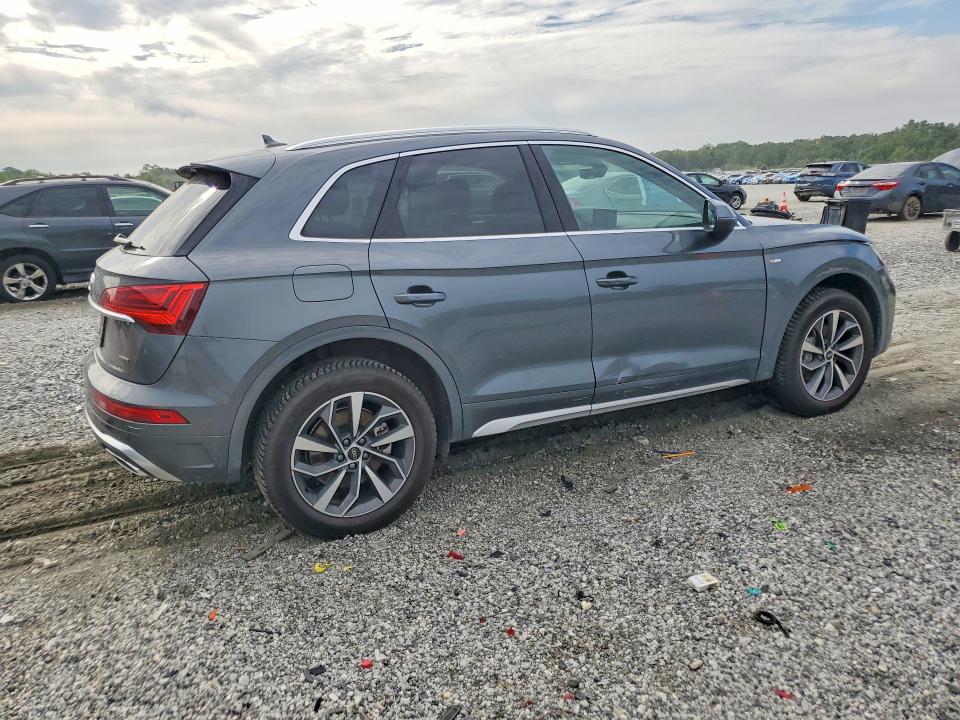Photo 3 from auction – 2024 AUDI Q5 with VIN WA1EAAFY6R2017080