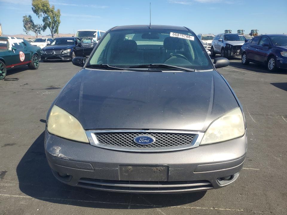 Photo 5 from auction – 2006 FORD FOCUS with VIN 1FAFP34N46W245022