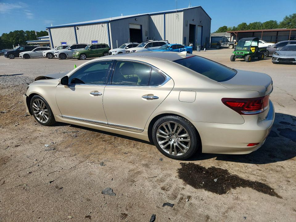 Foto 2 de la subasta – 2014 LEXUS LS con VIN JTHBL5EF5E5132903