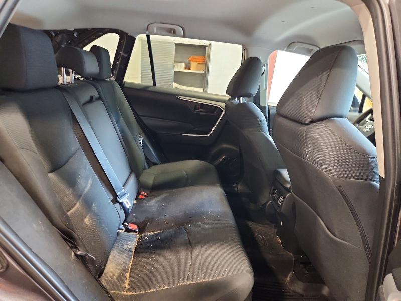 Снимка 11 от търг – 2022 TOYOTA RAV4 с VIN 4T3LWRFV0NU072418