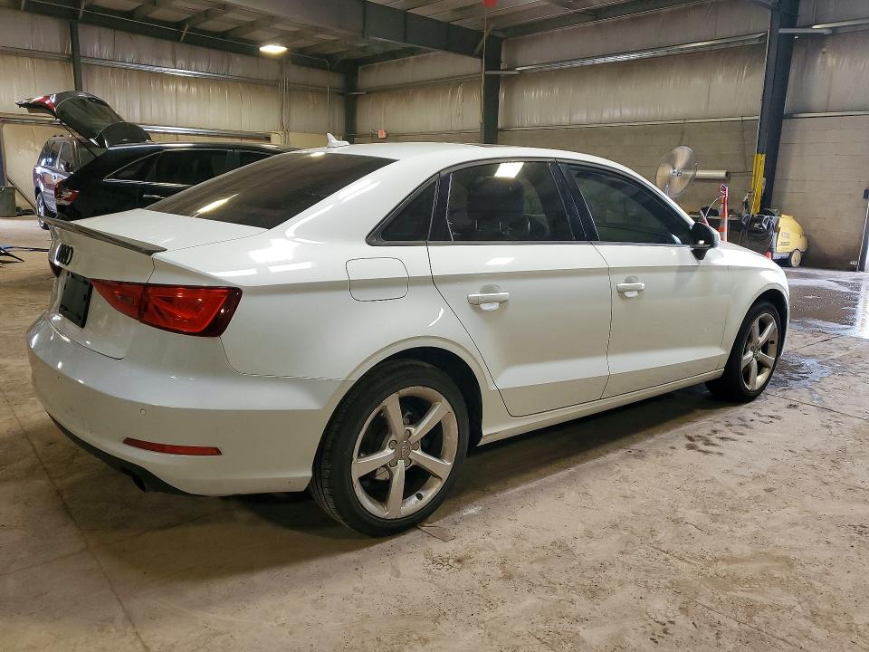 Photo 3 from auction – 2015 AUDI A3 with VIN WAUBFGFF5F1067964