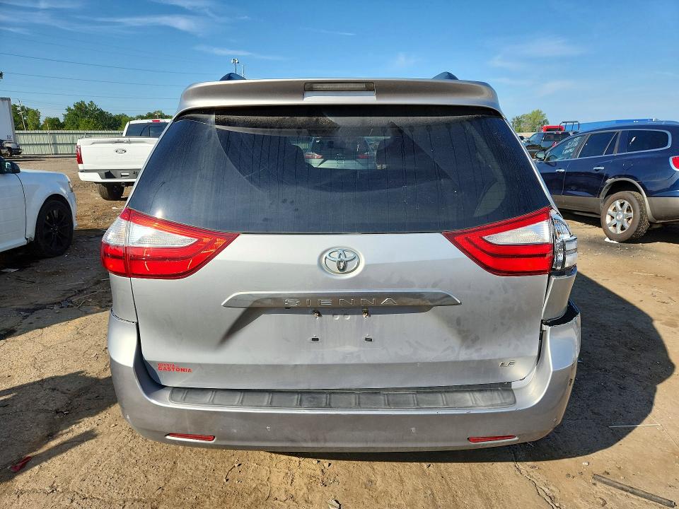 Photo 6 from auction – 2015 TOYOTA SIENNA with VIN 5TDKK3DC8FS667283