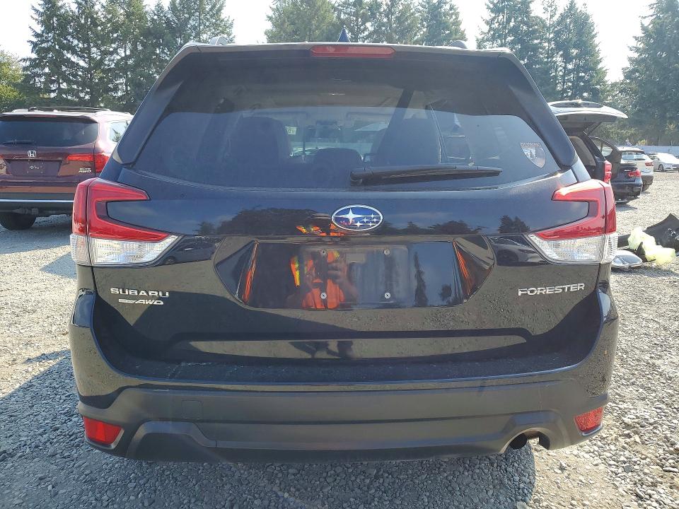 Photo 6 from auction – 2019 SUBARU FORESTER with VIN JF2SKAGC4KH566239