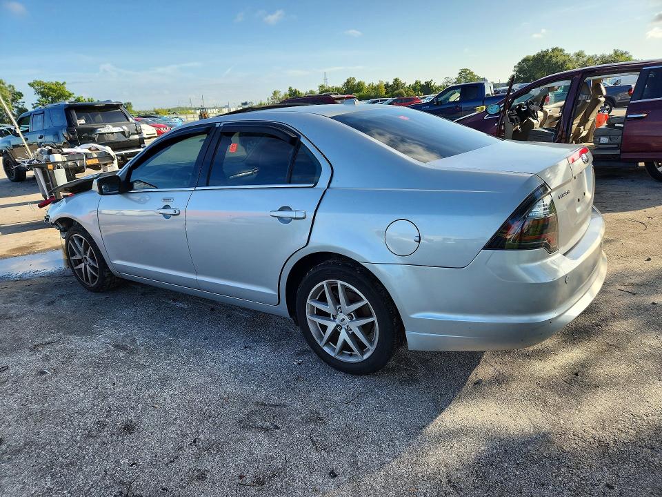 Photo 2 from auction – 2010 FORD FUSION with VIN 3FAHP0JA5AR168133