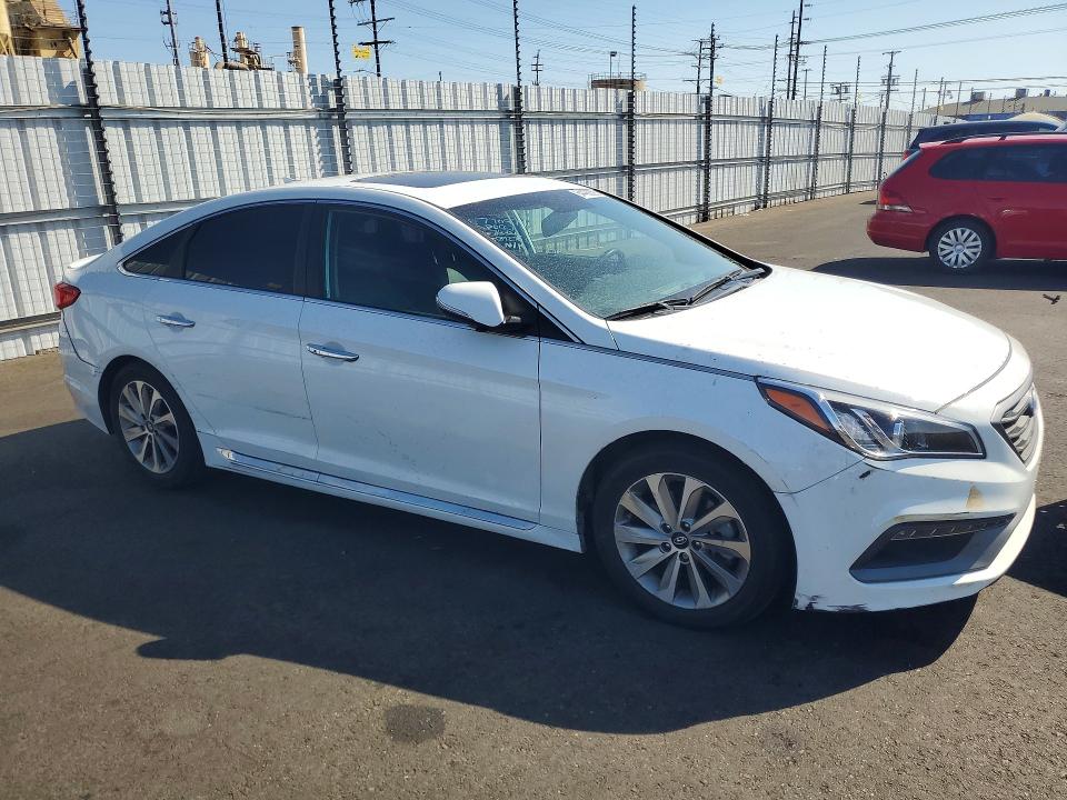 Photo 4 from auction – 2016 HYUNDAI SONATA with VIN 5NPE34AF5GH408742
