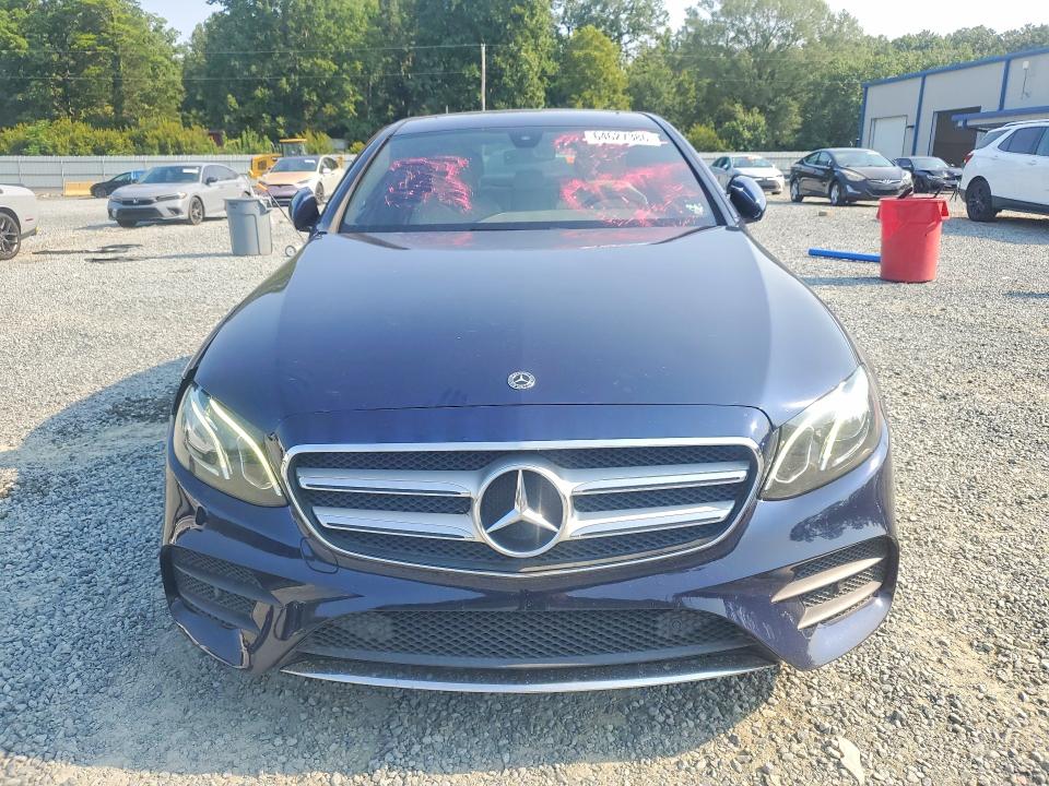 Photo 5 from auction – 2017 MERCEDES-BENZ E with VIN WDDZF4KB8HA235222