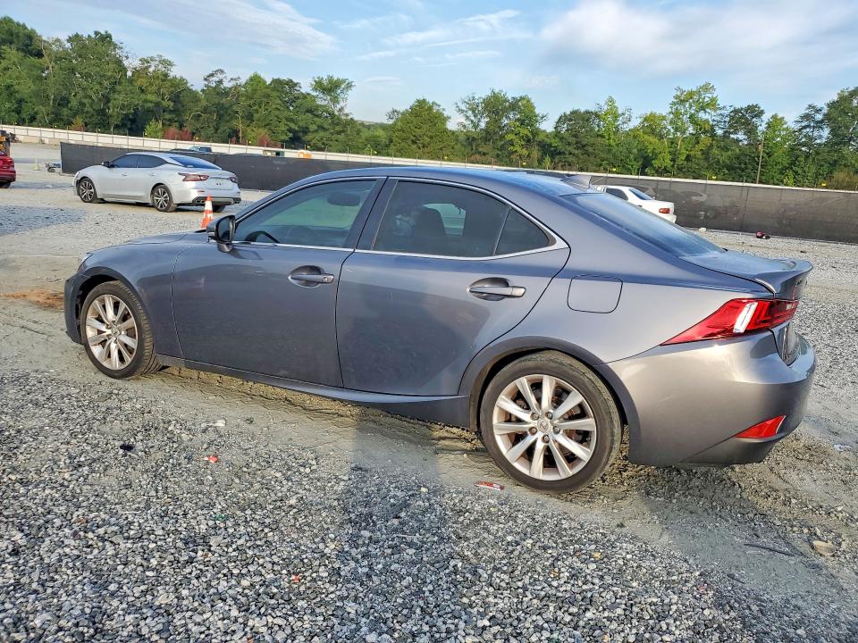 Photo 2 from auction – 2016 LEXUS IS with VIN JTHBA1D23G5022478
