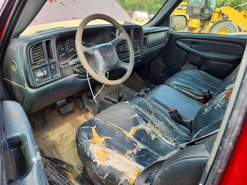 Photo 8 from auction – 2002 CHEVROLET SILVERADO with VIN 2GCEK19T821311573